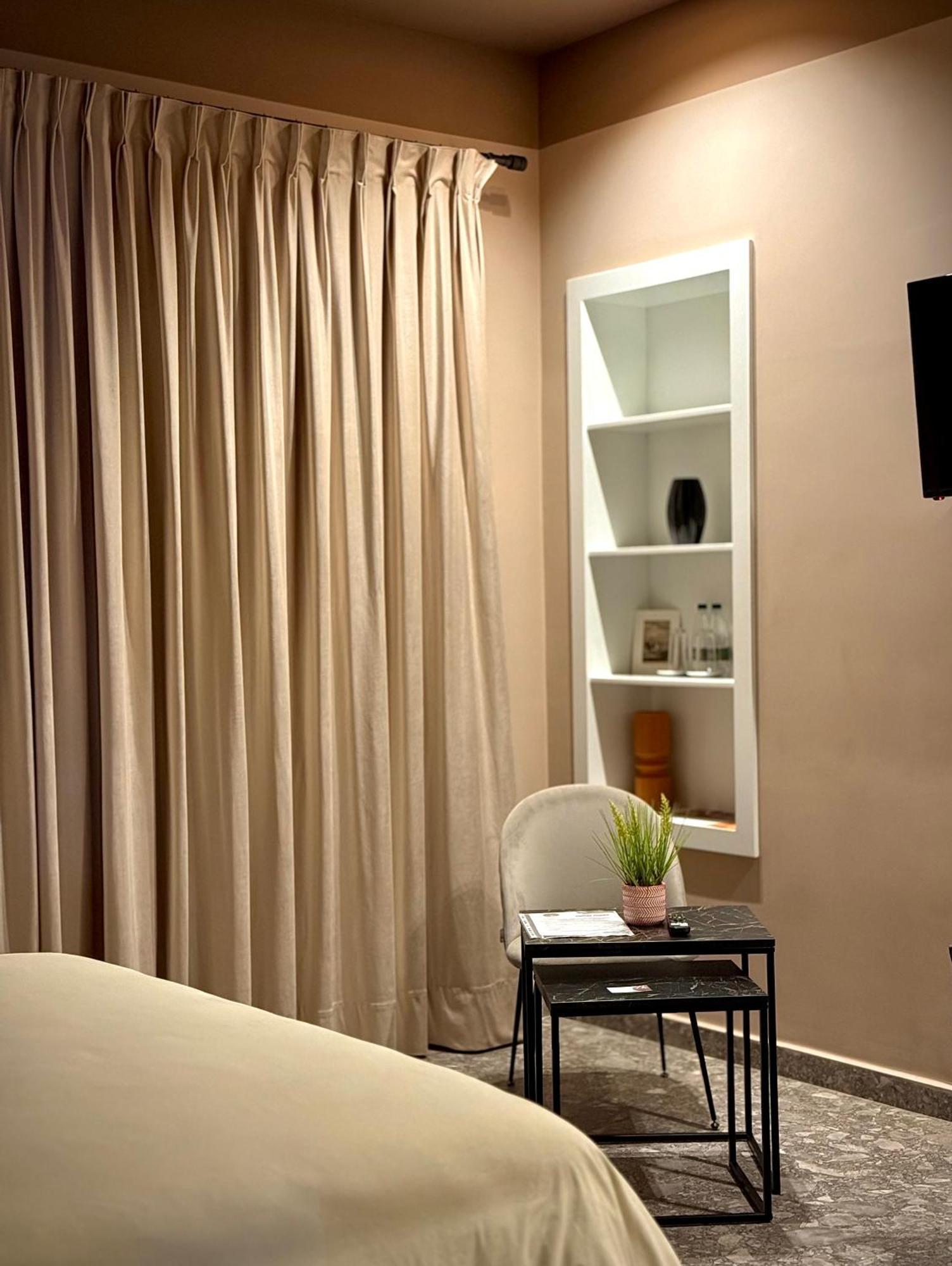 Rex Hotel Boutique Тирана Екстериор снимка