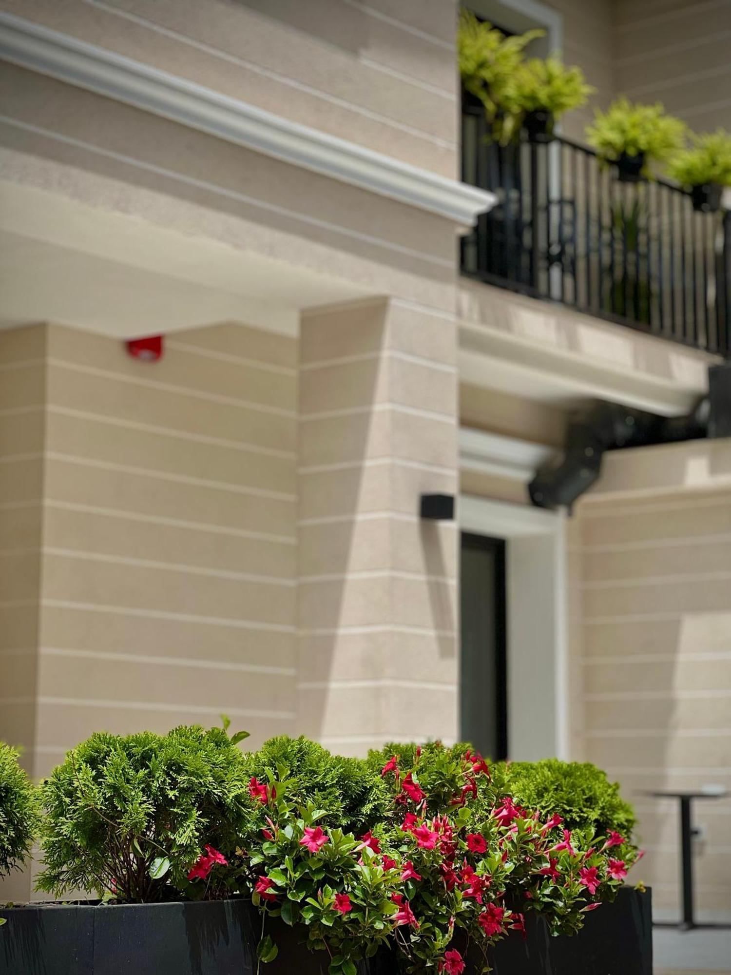 Rex Hotel Boutique Тирана Екстериор снимка