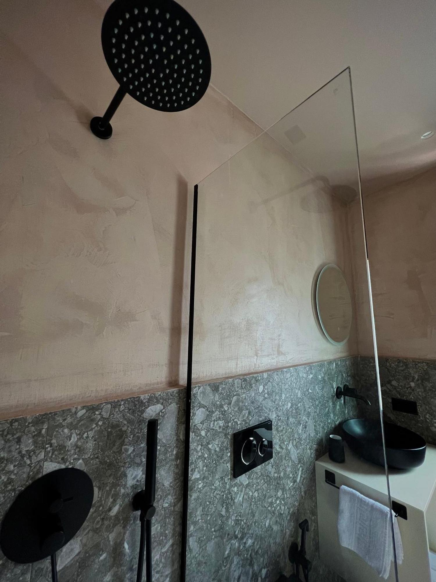 Rex Hotel Boutique Тирана Екстериор снимка