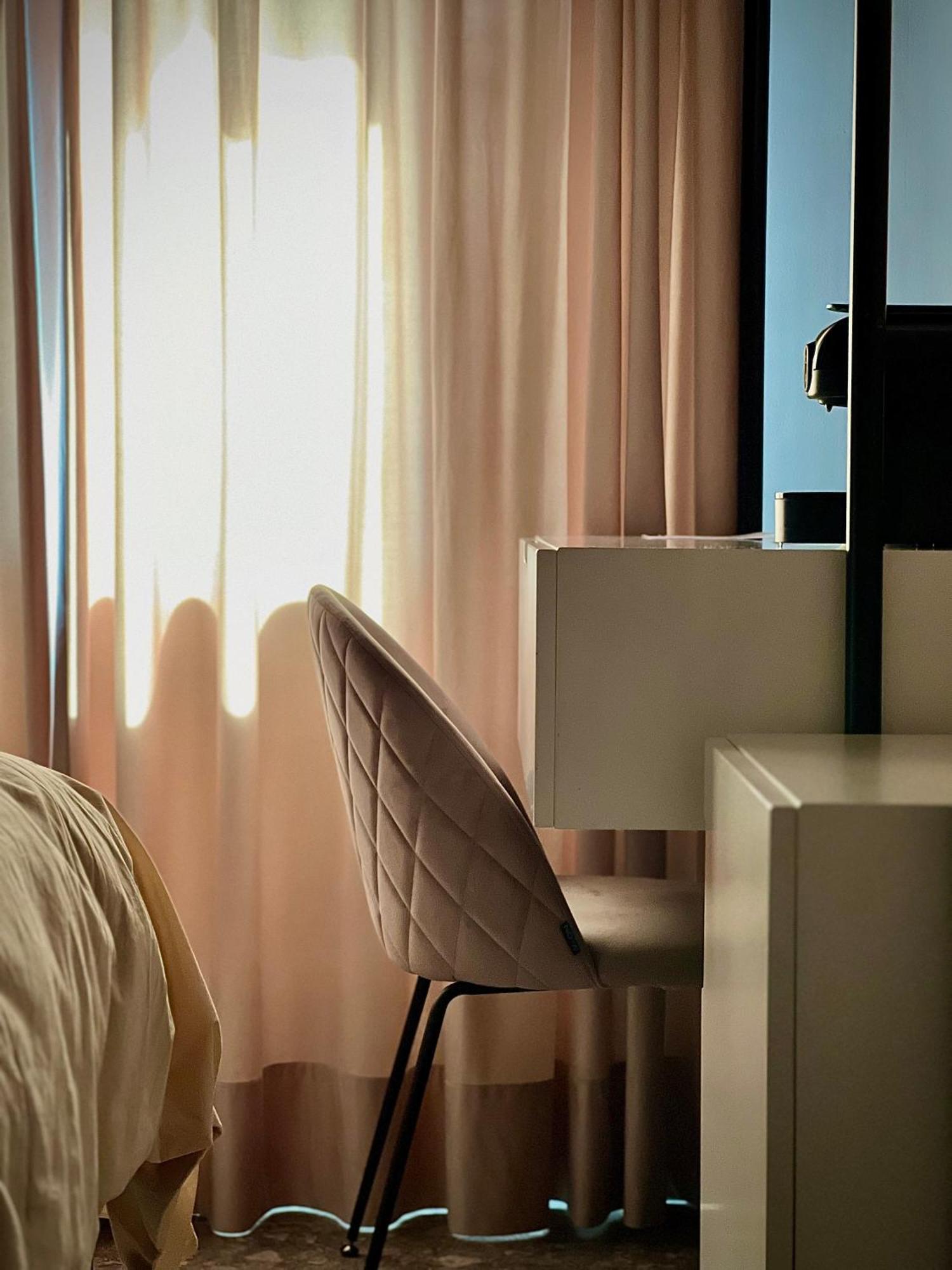 Rex Hotel Boutique Тирана Екстериор снимка