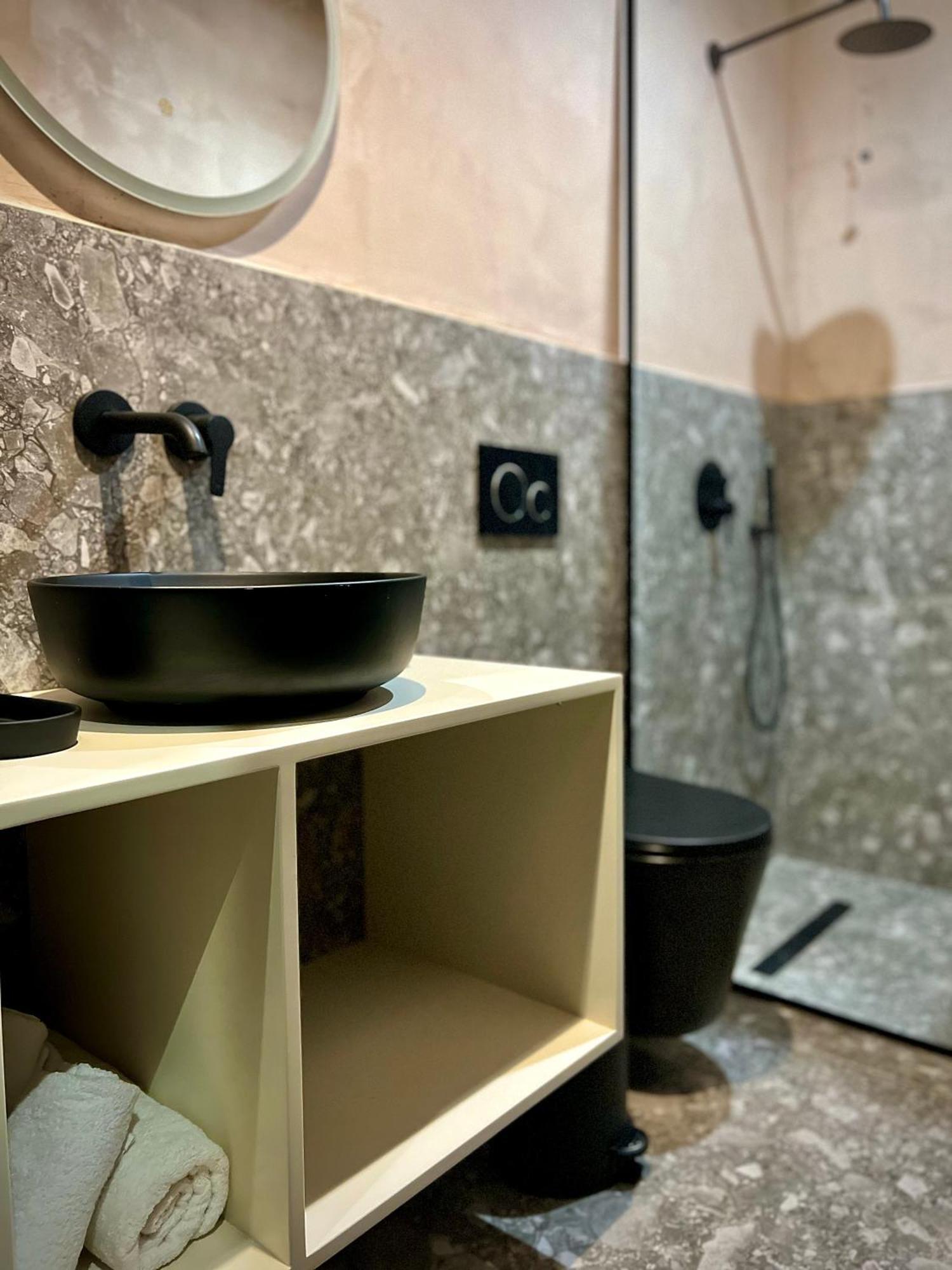 Rex Hotel Boutique Тирана Екстериор снимка