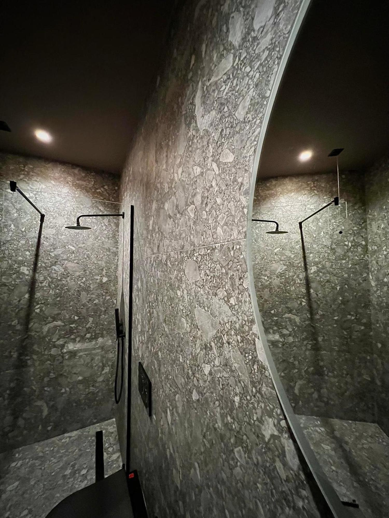 Rex Hotel Boutique Тирана Екстериор снимка
