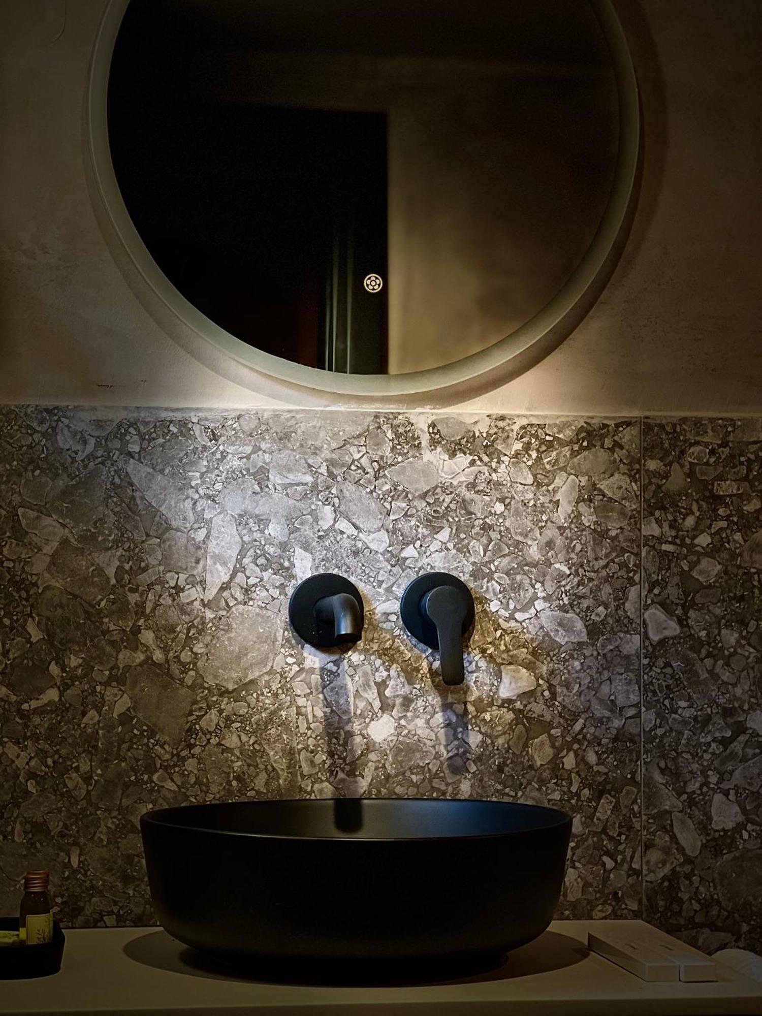 Rex Hotel Boutique Тирана Екстериор снимка