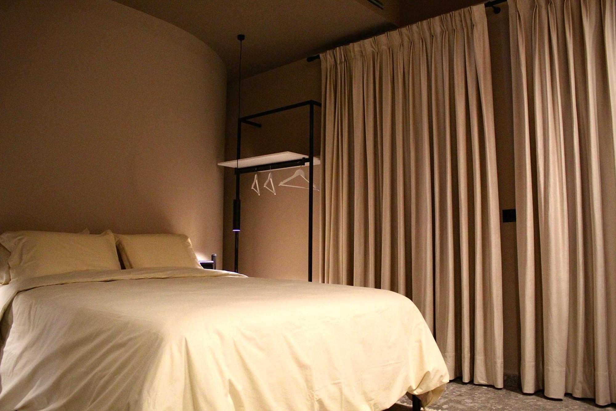 Rex Hotel Boutique Тирана Екстериор снимка